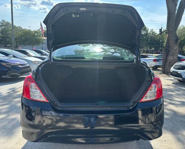 2017 Nissan Versa 1.6 SV