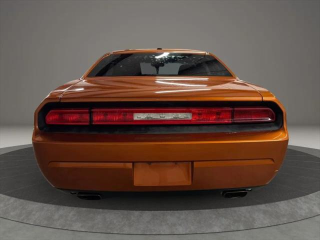 2011 Dodge Challenger Base