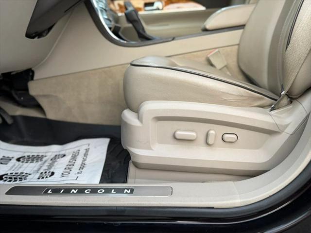2013 Lincoln MKX Base