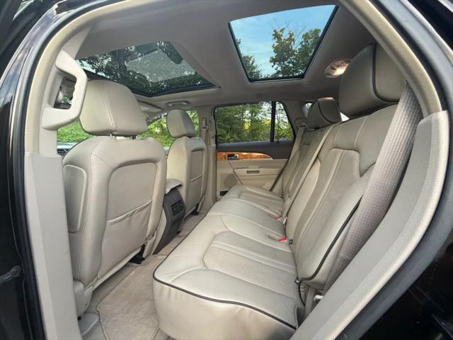 2013 Lincoln MKX Base