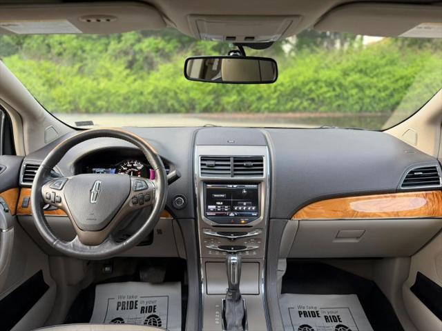 2013 Lincoln MKX Base