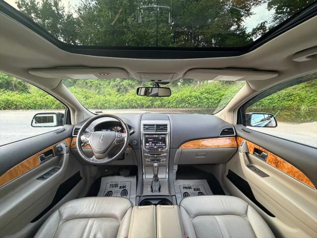 2013 Lincoln MKX Base
