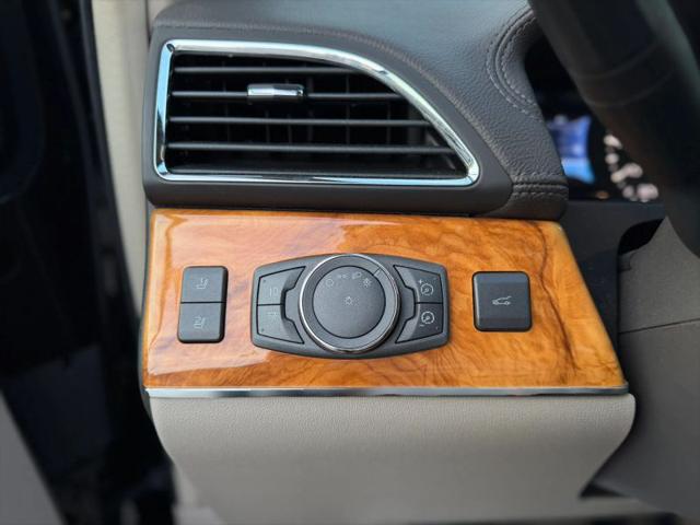 2013 Lincoln MKX Base