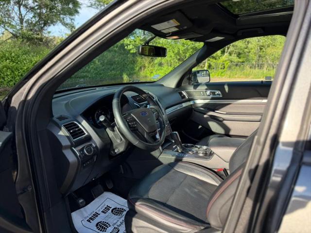 2017 Ford Explorer Sport