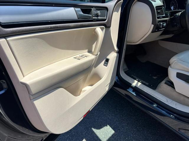 2014 Volkswagen Touareg TDI Sport