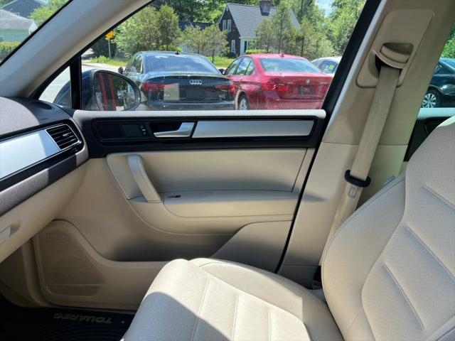2014 Volkswagen Touareg TDI Sport