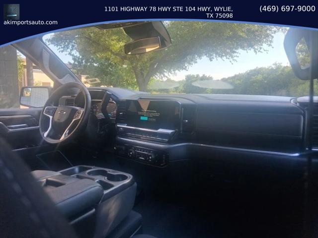2026 Chevrolet Silverado 1500 4WD Crew Cab Short Bed RST