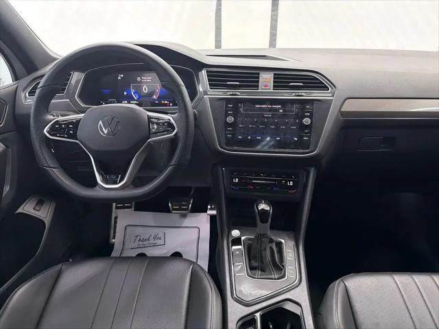 2024 Volkswagen Tiguan 2.0T SE R-Line Black