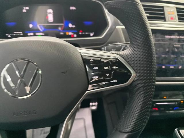 2024 Volkswagen Tiguan 2.0T SE R-Line Black