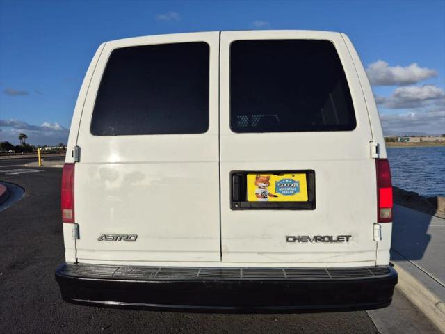 2005 Chevrolet Astro Base