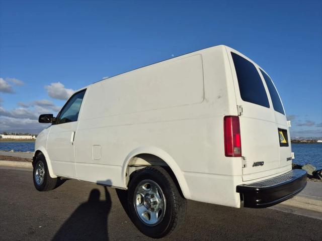 2005 Chevrolet Astro Base