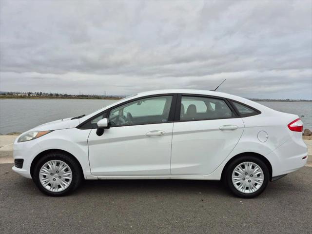2016 Ford Fiesta S