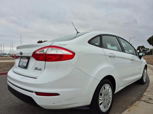 2016 Ford Fiesta S