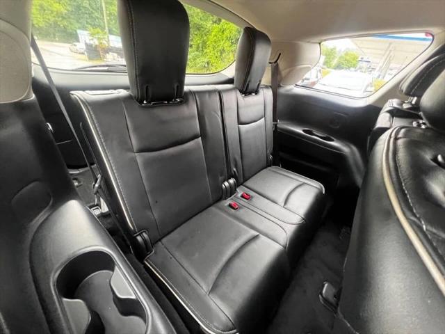 2019 INFINITI QX60 LUXE
