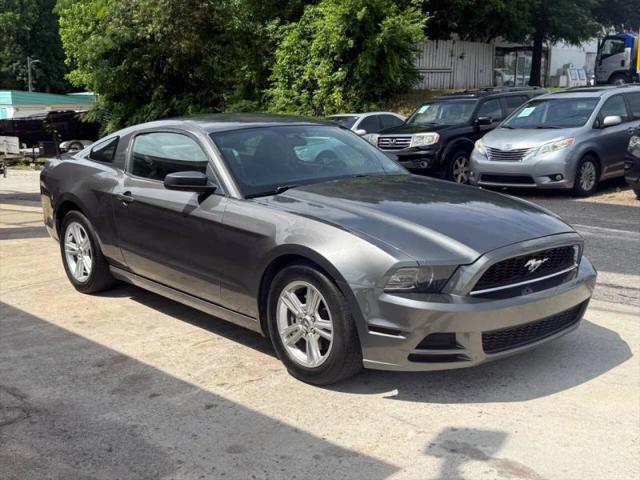 2014 Ford Mustang V6
