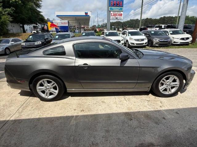 2014 Ford Mustang V6