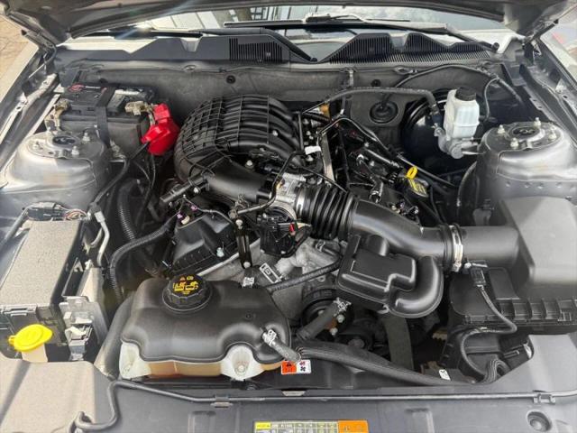 2014 Ford Mustang V6