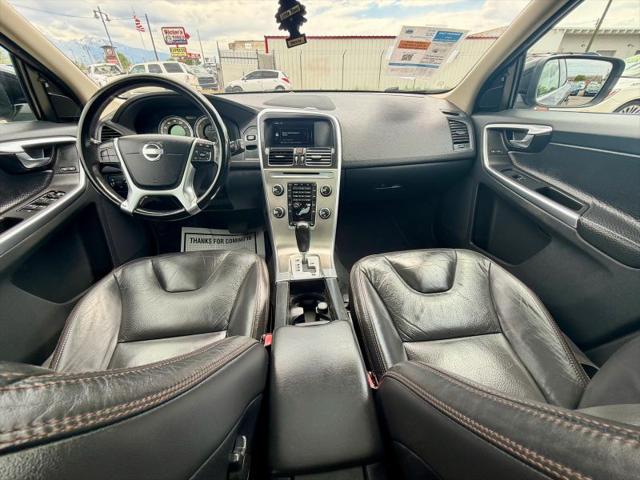 2012 Volvo XC60 T6 Platinum