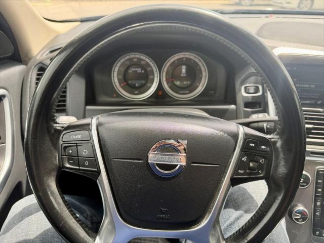 2012 Volvo XC60 T6 Platinum