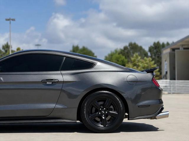 2017 Ford Mustang EcoBoost