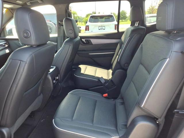 2025 Buick Enclave Sport Touring FWD