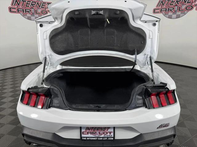 2024 Ford Mustang EcoBoost Fastback