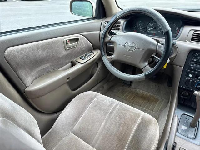 1998 Toyota Camry LE