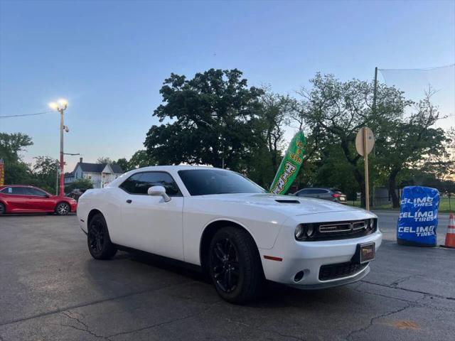 2019 Dodge Challenger SXT AWD