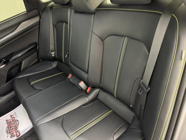 2025 Kia K5 GT