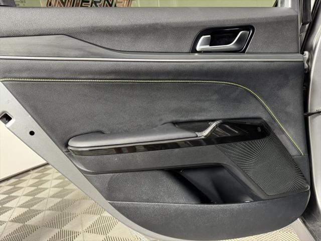 2025 Kia K5 GT
