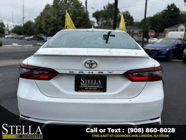 2024 Toyota Camry SE