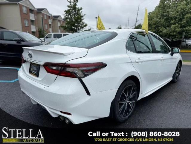2024 Toyota Camry SE