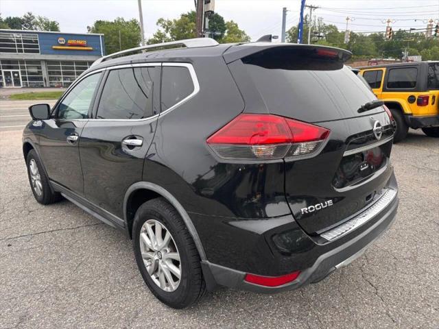 2018 Nissan Rogue SV