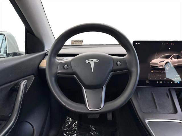 2022 Tesla Model Y Long Range Dual Motor All-Wheel Drive
