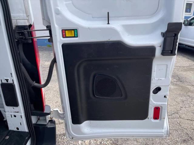 2018 Ford Transit w/60/40 Side Door w/RWB
