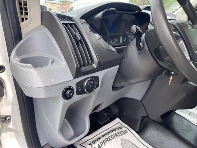 2018 Ford Transit w/60/40 Side Door w/RWB