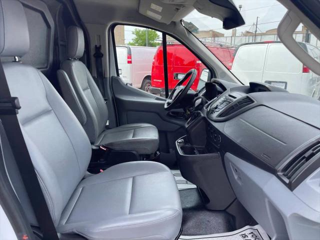 2018 Ford Transit w/60/40 Side Door w/RWB