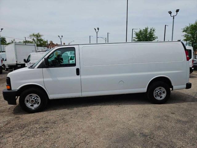 2017 GMC Savana 3500 Work Van