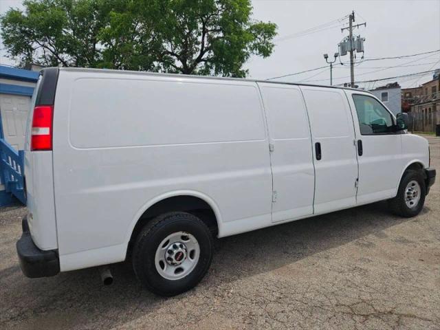 2017 GMC Savana 3500 Work Van