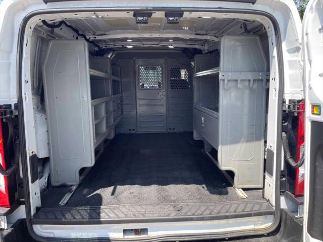 2019 Ford Transit w/60/40 Side Door w/RWB