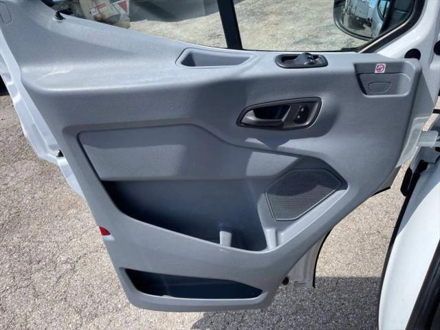 2019 Ford Transit w/60/40 Side Door w/RWB