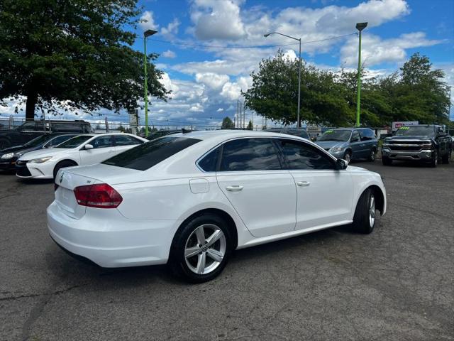 2013 Volkswagen Passat 2.5L SE