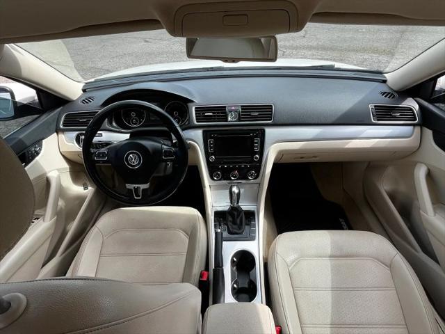 2013 Volkswagen Passat 2.5L SE