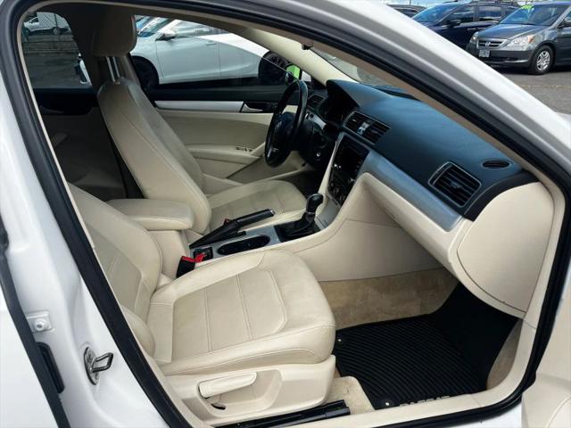2013 Volkswagen Passat 2.5L SE