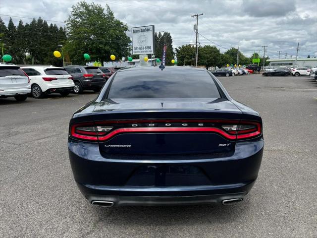 2015 Dodge Charger SXT