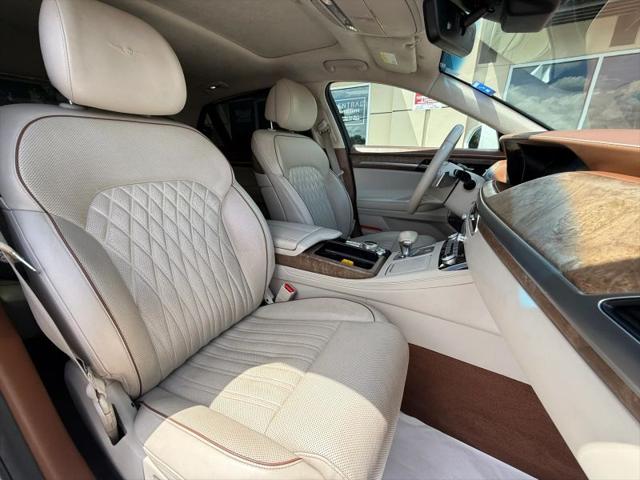 2020 Genesis G90 3.3T Premium RWD