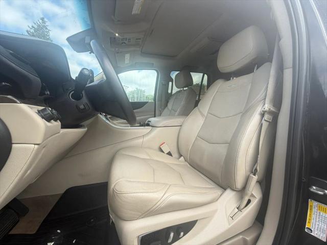 2018 Cadillac Escalade Premium Luxury