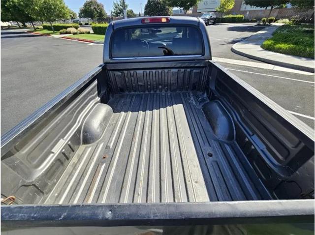 2005 Toyota Tundra SR5 V8