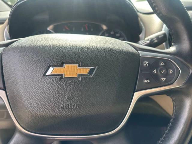 2022 Chevrolet Traverse FWD LT Leather