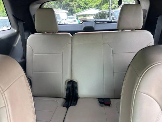 2022 Chevrolet Traverse FWD LT Leather
